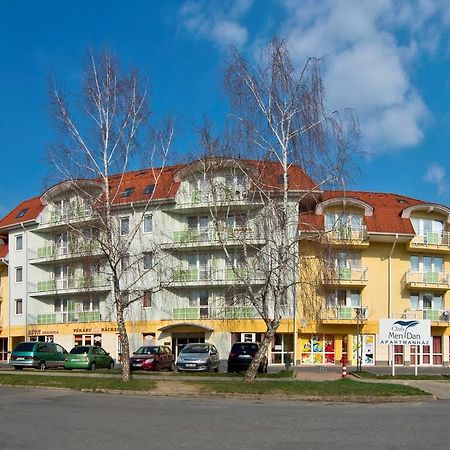 Club Mendan Aparthotel Zalakaros Exterior foto